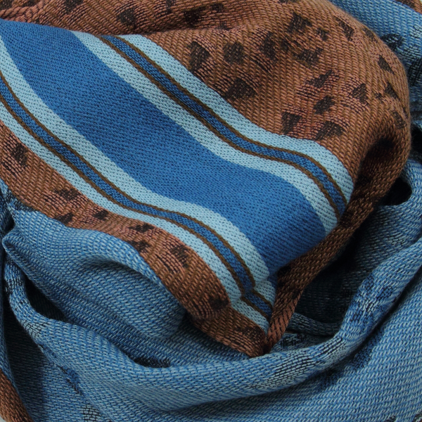 Women-stole-merino-wool-modal-blue-chocolat-Rovaniemi-3A