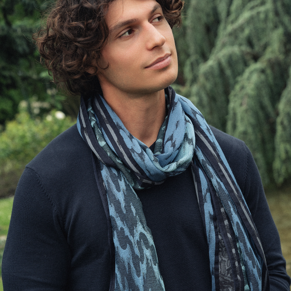 Blue-sky-merino wool-silk-men’s-scarf-Atome