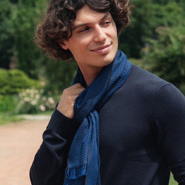 Marine-silk-cashmere-men’s-scarf-Thales